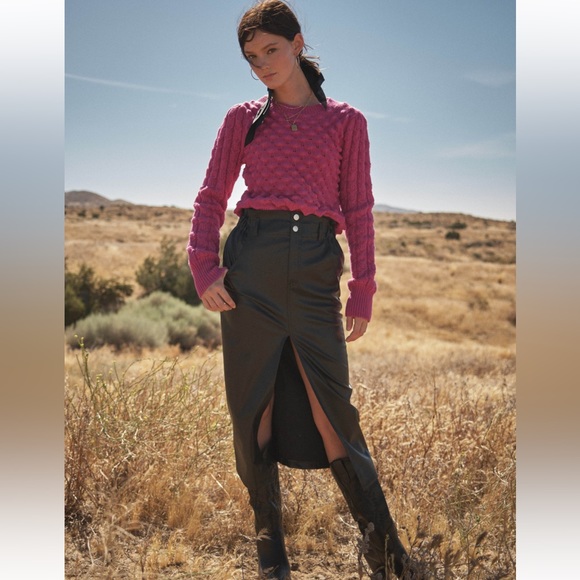 37 Chic Soft Two Tone Textured Sweater Top - Picture 7 of 7